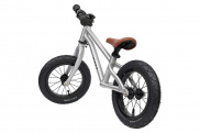 Bicicleta sin pedales de aluminio Early Rider Alley Runner 12"