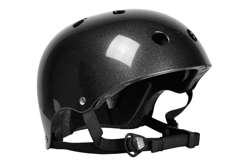 Casco Skate SFR Essentials Gris Metalizado Casco Skate SFR Essentials Gris Metalizado